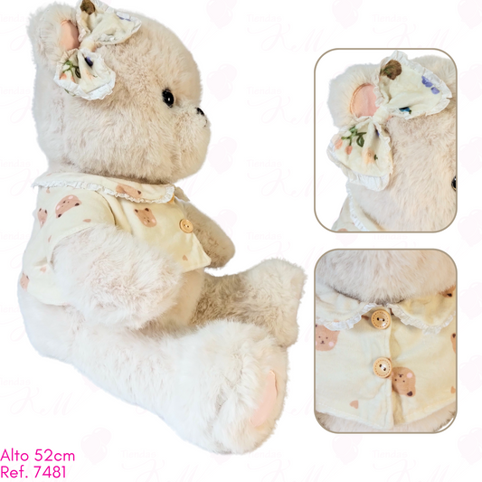 Osa con camisa y moño de ositos con huellas rosadas / 52cm
