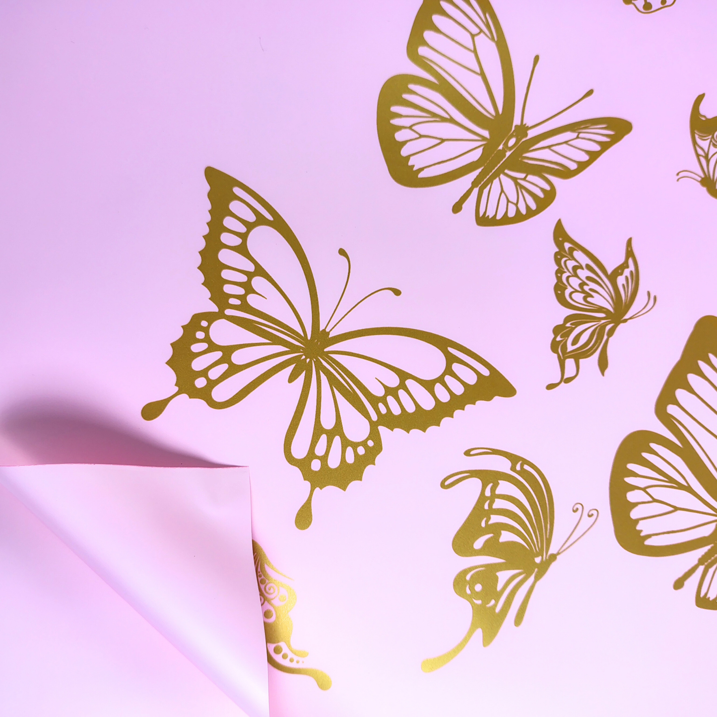 Papel coreano mariposas doradas x 20 hojas