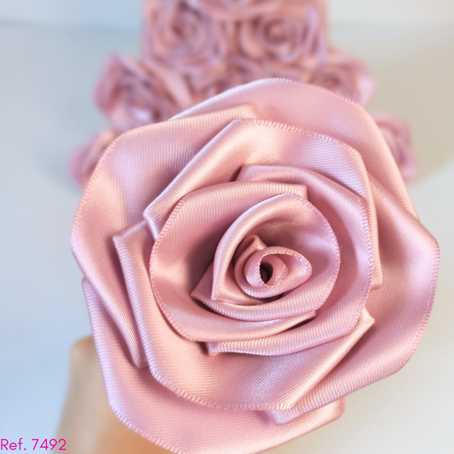 Rosa eterna terminada por unidad