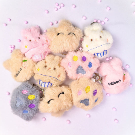 Llavero peludo pequeño por unidad