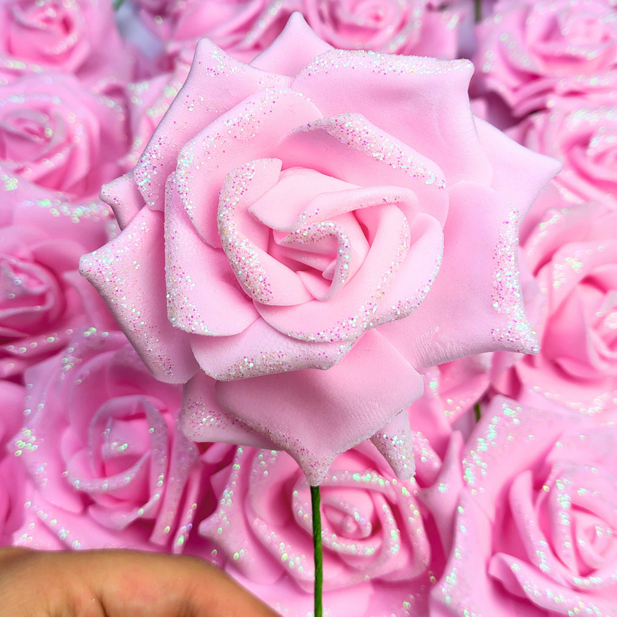Rosa de foami mirellado 7.5 cm de ancho