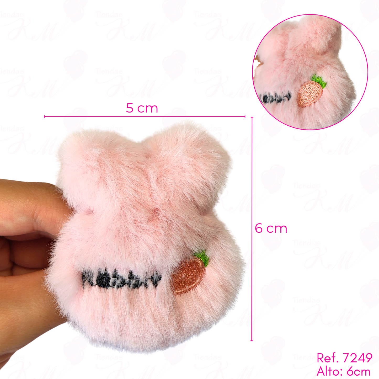 Llavero peludo pequeño por unidad