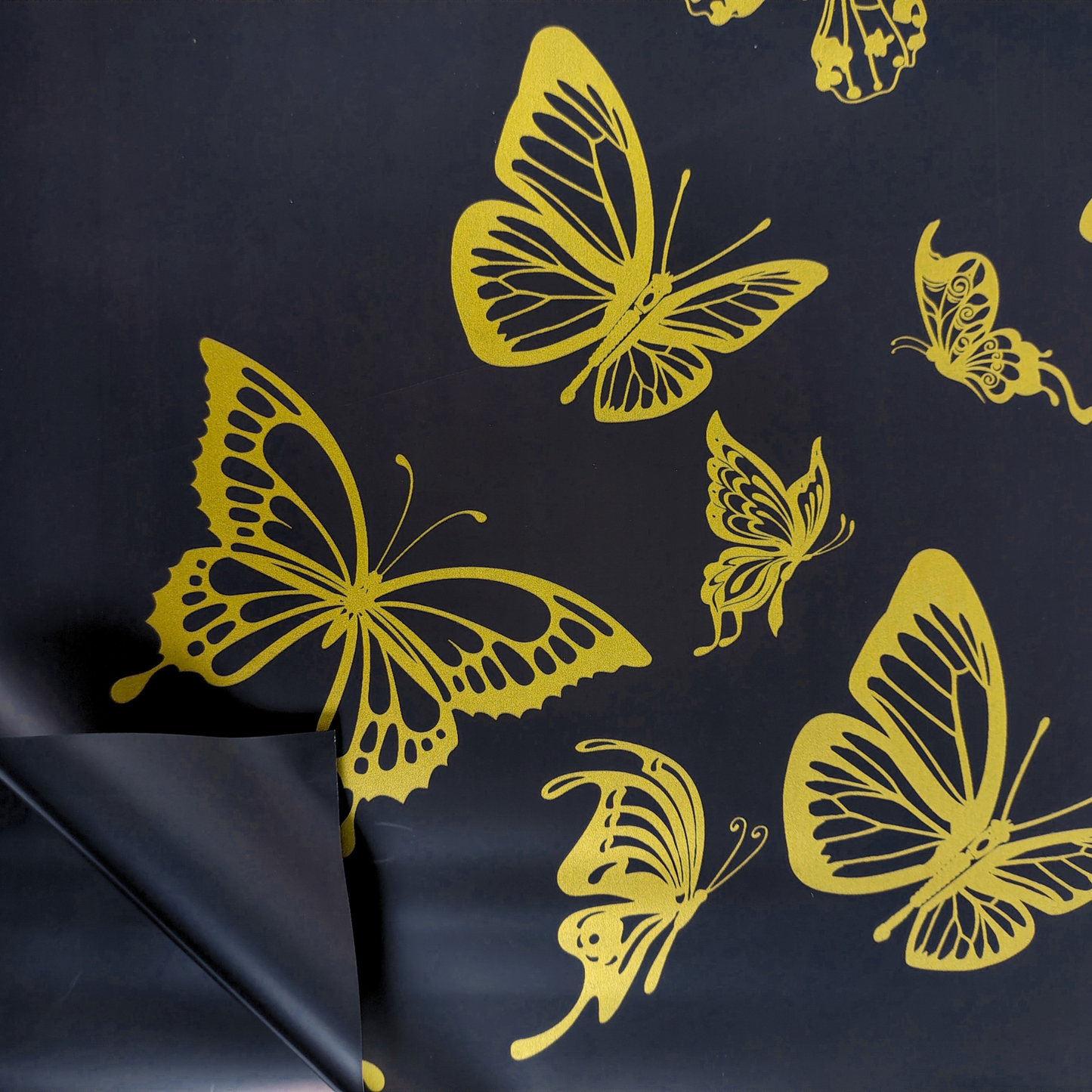 Papel coreano mariposas doradas x 20 hojas